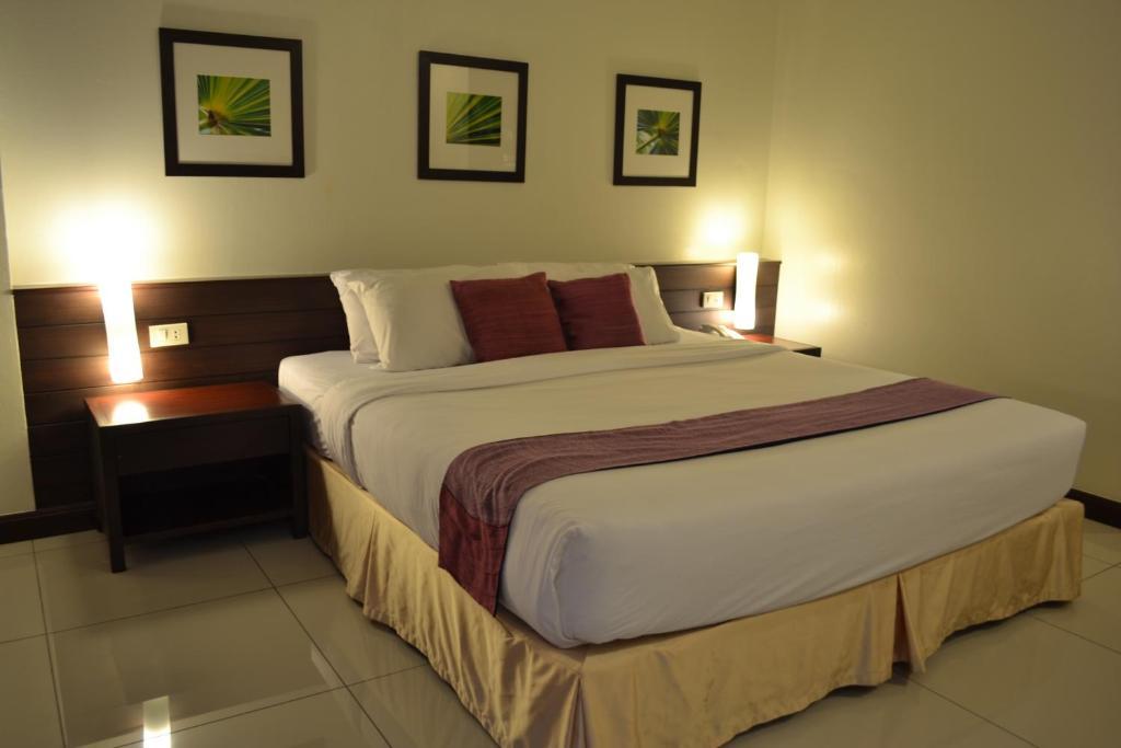 Grand Hotel Pattaya Bilik gambar