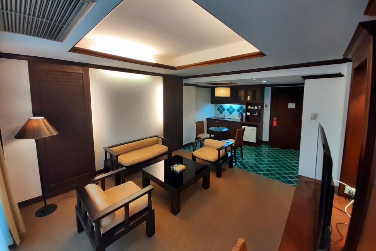 Grand Hotel Pattaya Luaran gambar